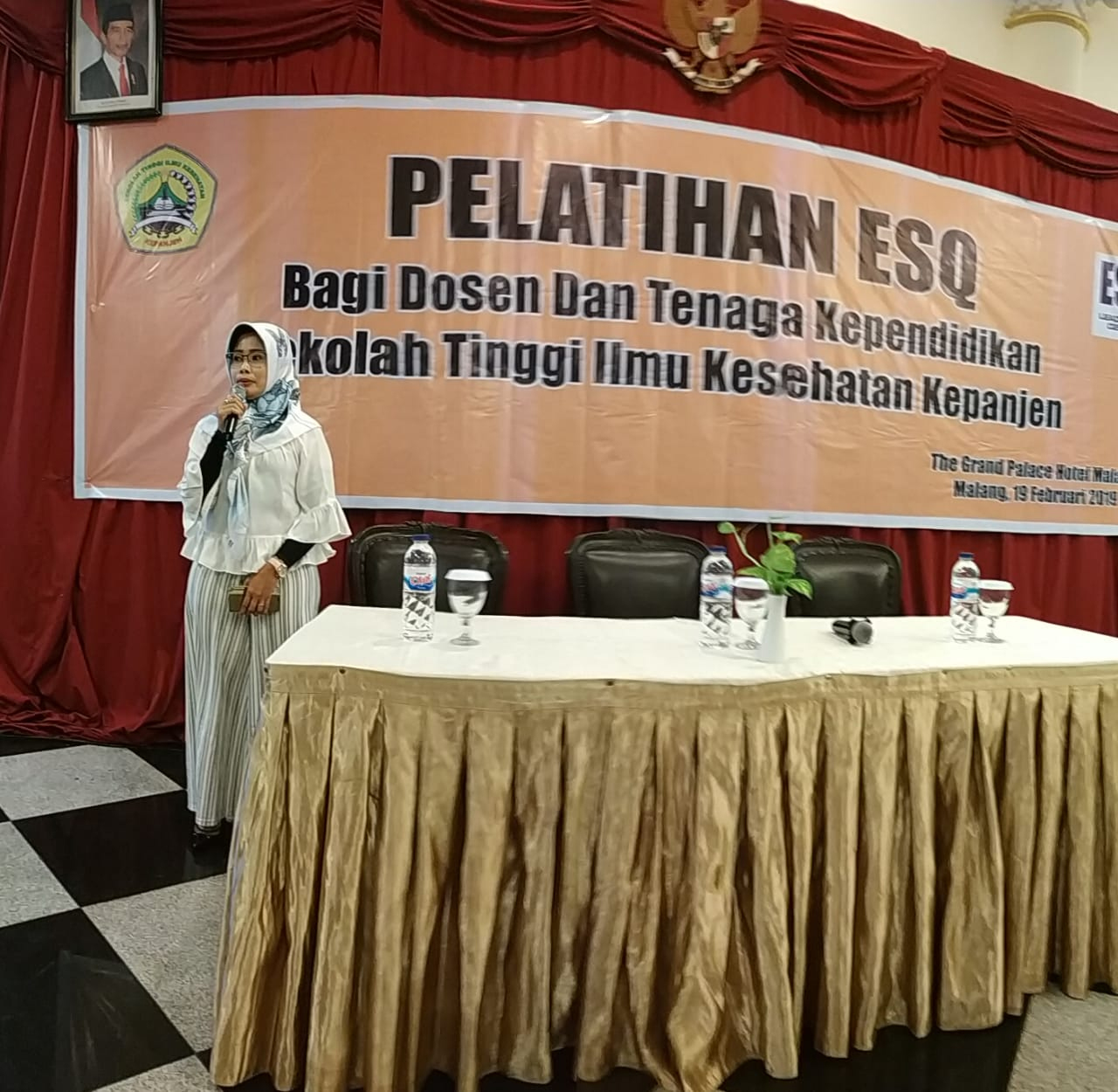 DOSEN DAN TENAGA KEPENDIDIKAN STIKes KEPANJEN  IKUTI ESQ TRAINING(1)