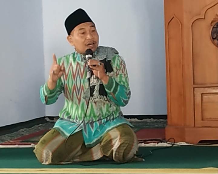 Kajian Jumat Pagi Barokah STIKes Kepanjen Kajian Jumat Pagi Barokah STIKes Kepanjen