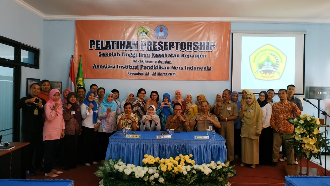 Pelatihan Preseptorship bagi Dosen dan Pembimbing Klinik STIKes KEPANJEN (1)
