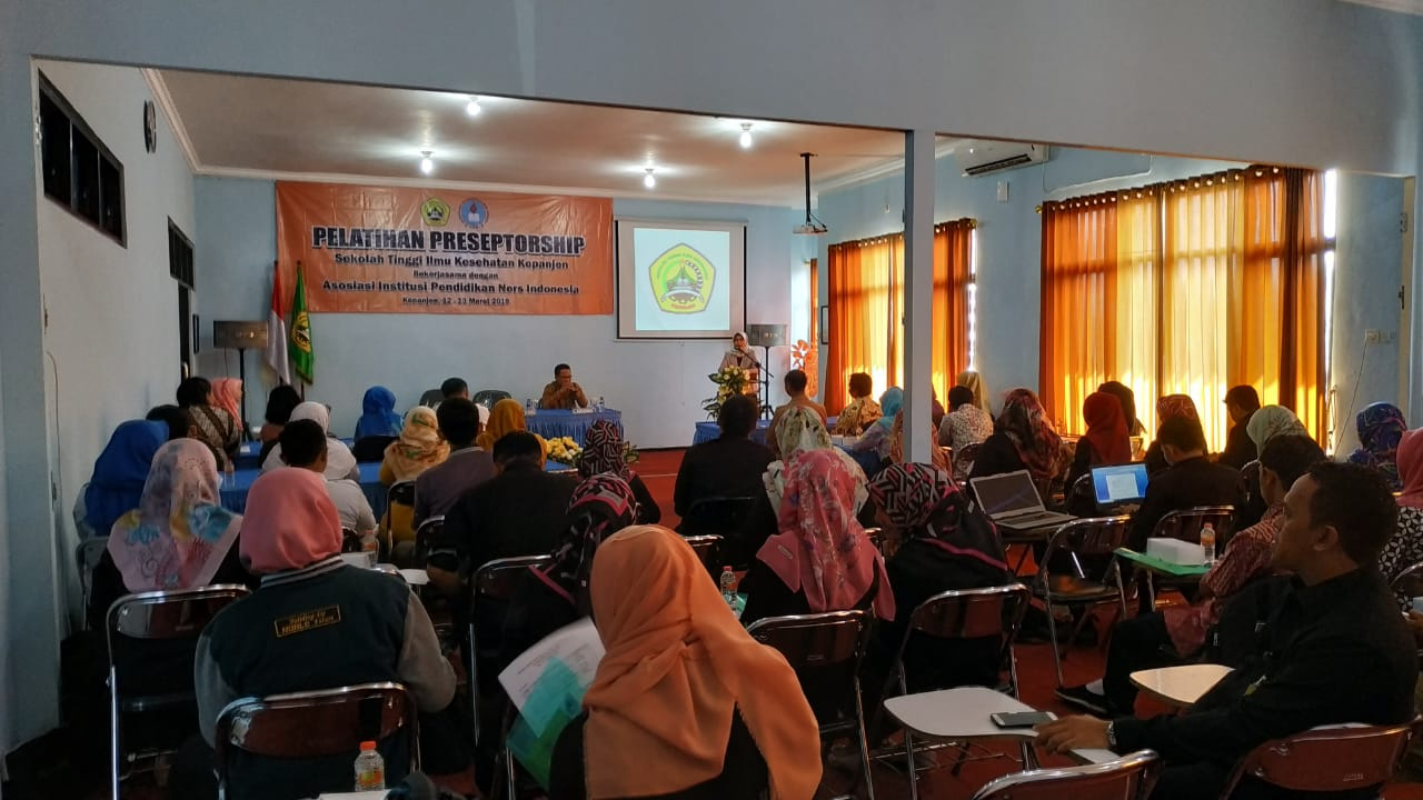 Pelatihan Preseptorship bagi Dosen dan Pembimbing Klinik STIKes KEPANJEN (3)