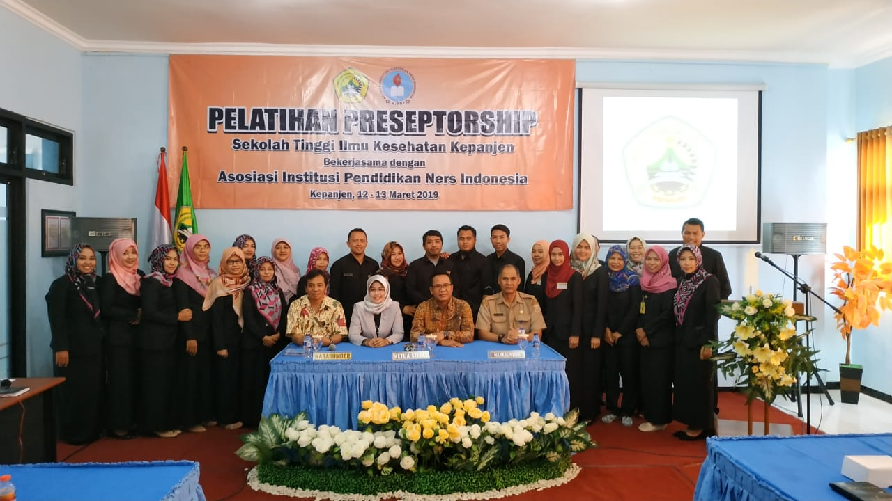 Pelatihan Preseptorship bagi Dosen dan Pembimbing Klinik STIKes KEPANJEN (5)